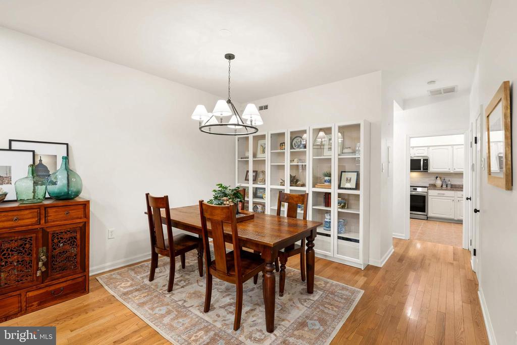 22 15TH STREET NE 22