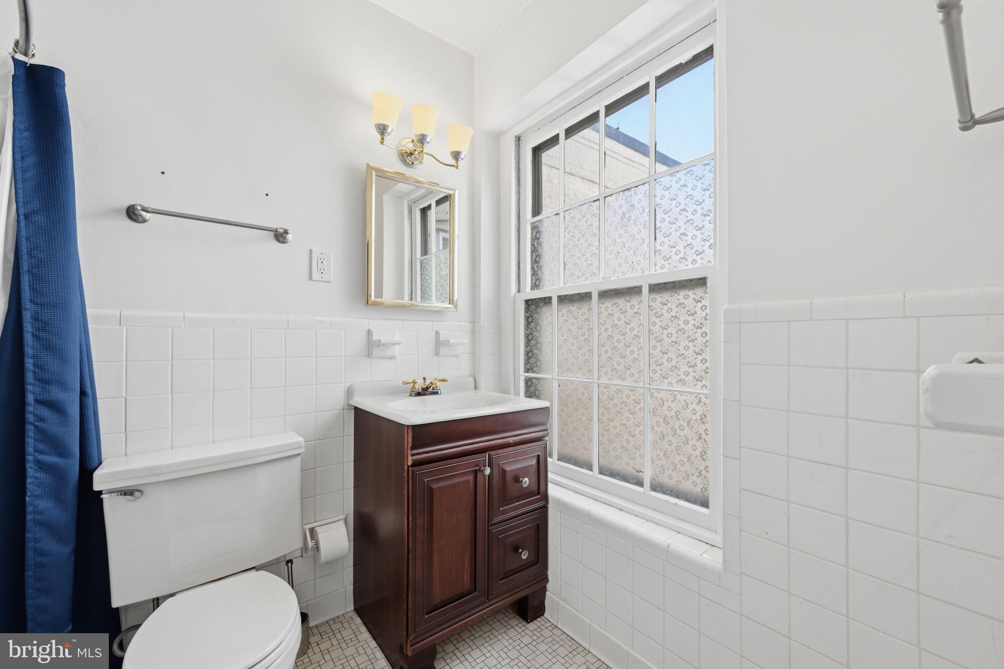 117 E STREET SE 302