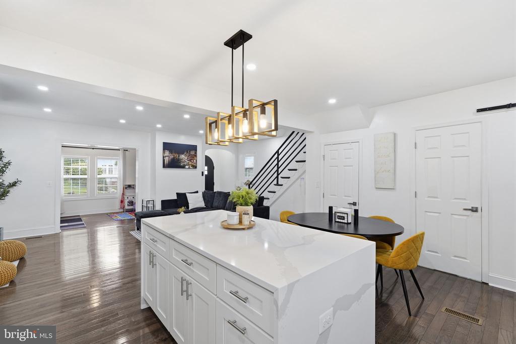 710 VAN BUREN STREET NW