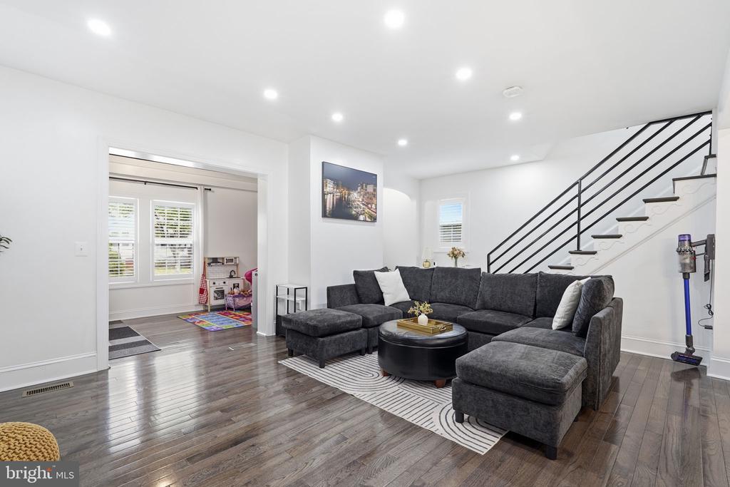 710 VAN BUREN STREET NW