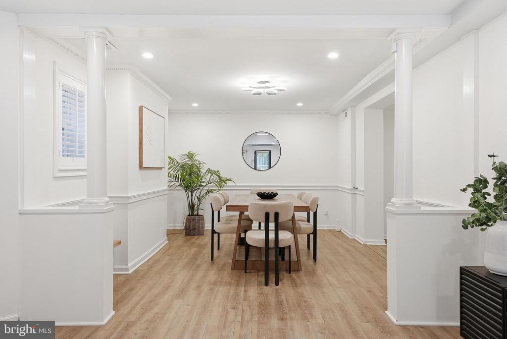 1200 EAST CAPITOL STREET NE 1