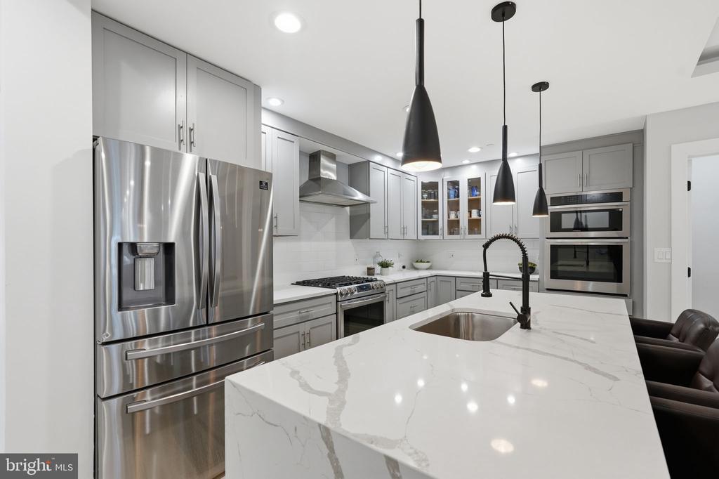 2108 4TH STREET NE A