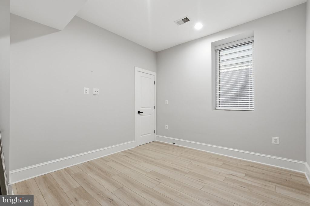2108 4TH STREET NE A