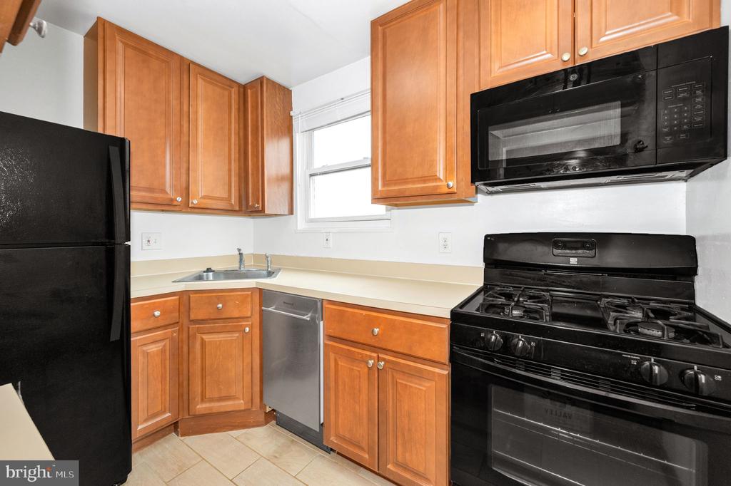 109 WEBSTER STREET NE