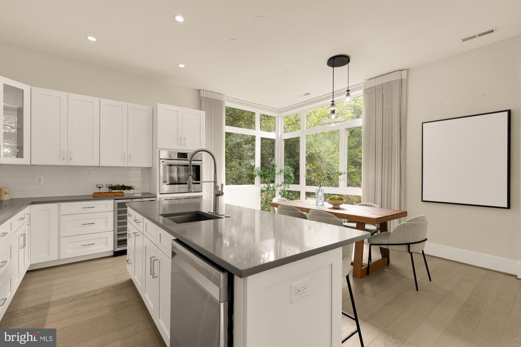 3915 FULTON STREET NW Unit: P-5