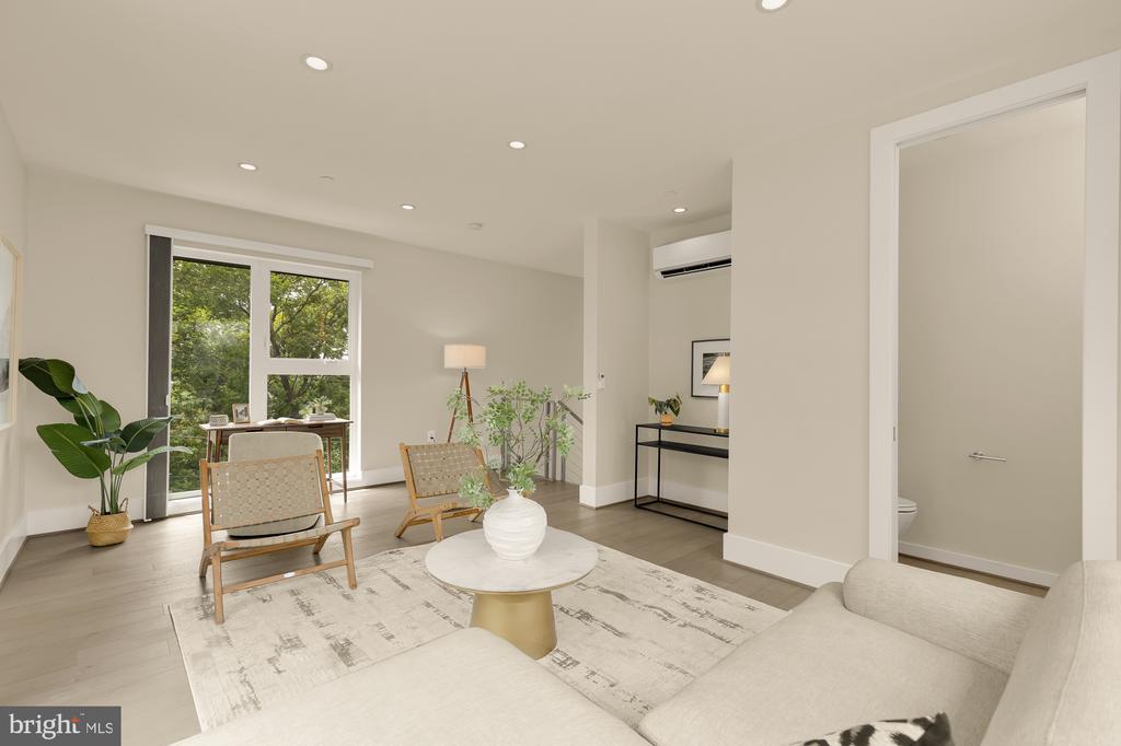 3915 FULTON STREET NW Unit: P-5