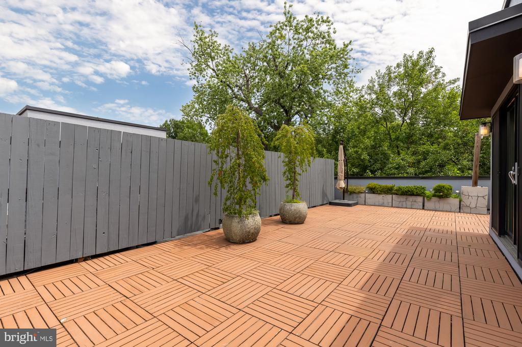 3915 FULTON STREET NW Unit: P-5