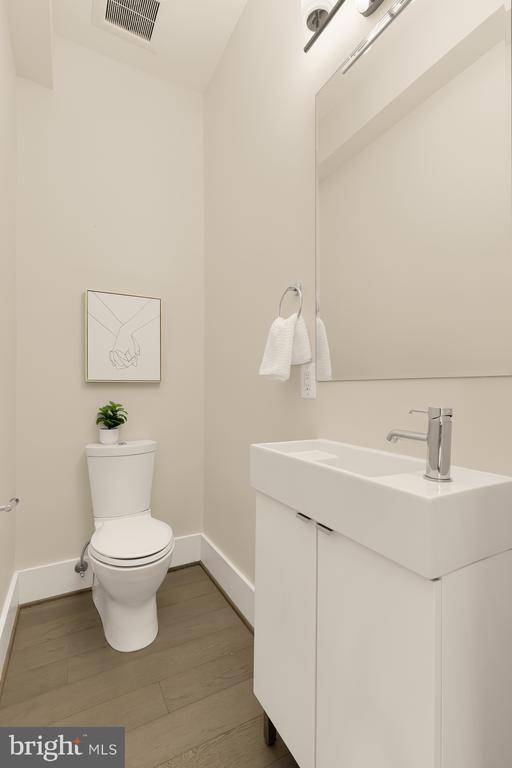 3915 FULTON STREET NW Unit: P-5