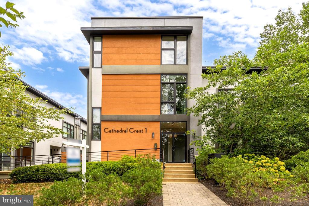3915 FULTON STREET NW Unit: P-5