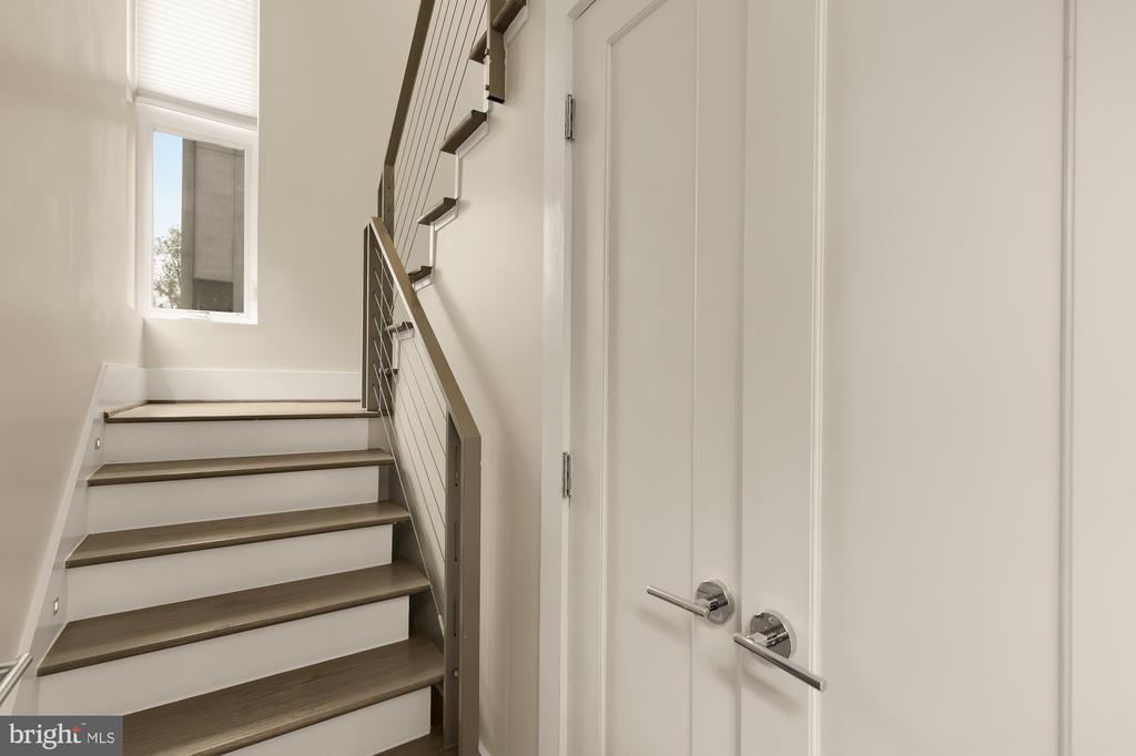 3915 FULTON STREET NW Unit: P-5