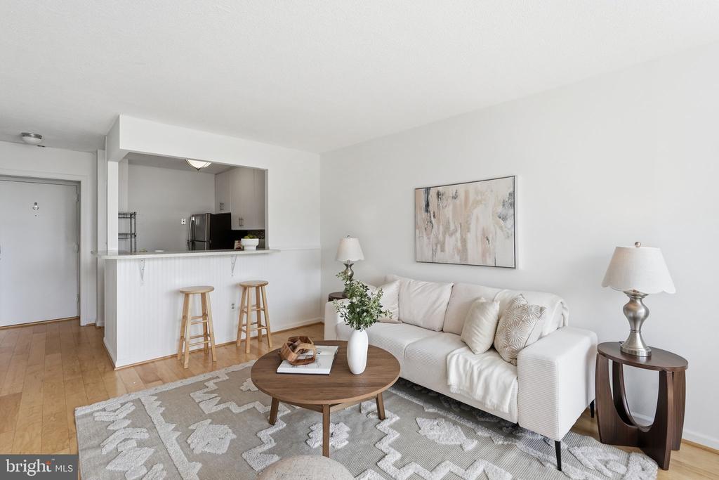 1301 20TH STREET NW Unit: 707