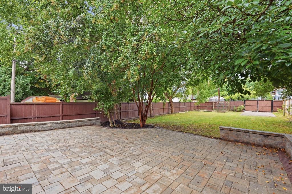 6610 5TH NW