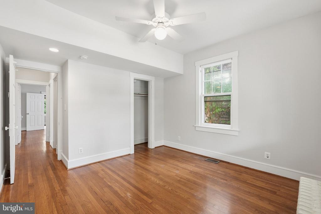 6610 5TH NW