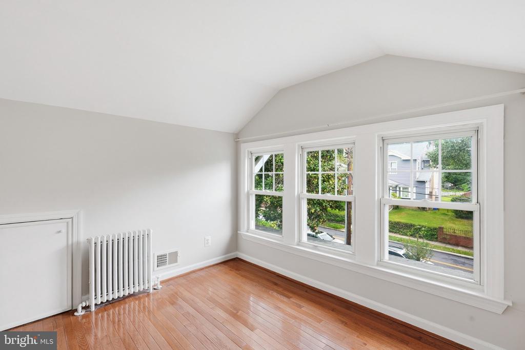 6610 5TH NW