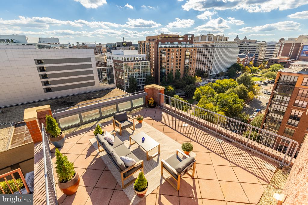 1117 10TH STREET NW Unit: W10