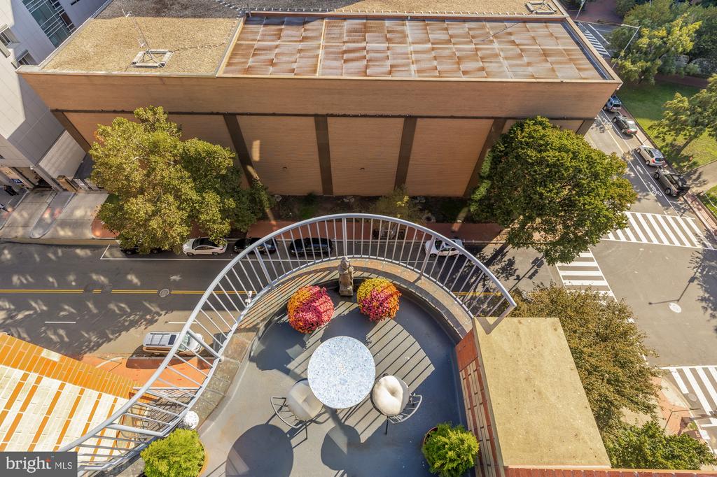 1117 10TH STREET NW Unit: W10