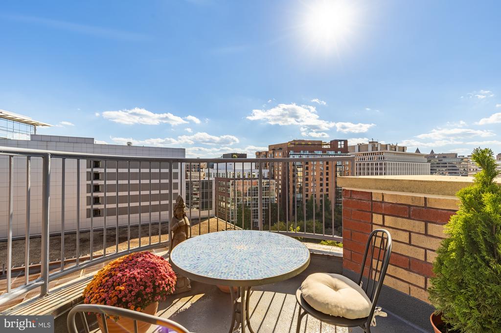 1117 10TH STREET NW Unit: W10