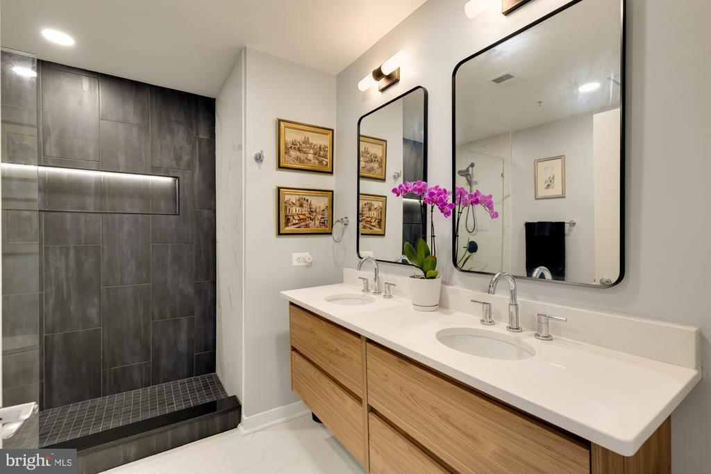 1117 10TH STREET NW Unit: W10
