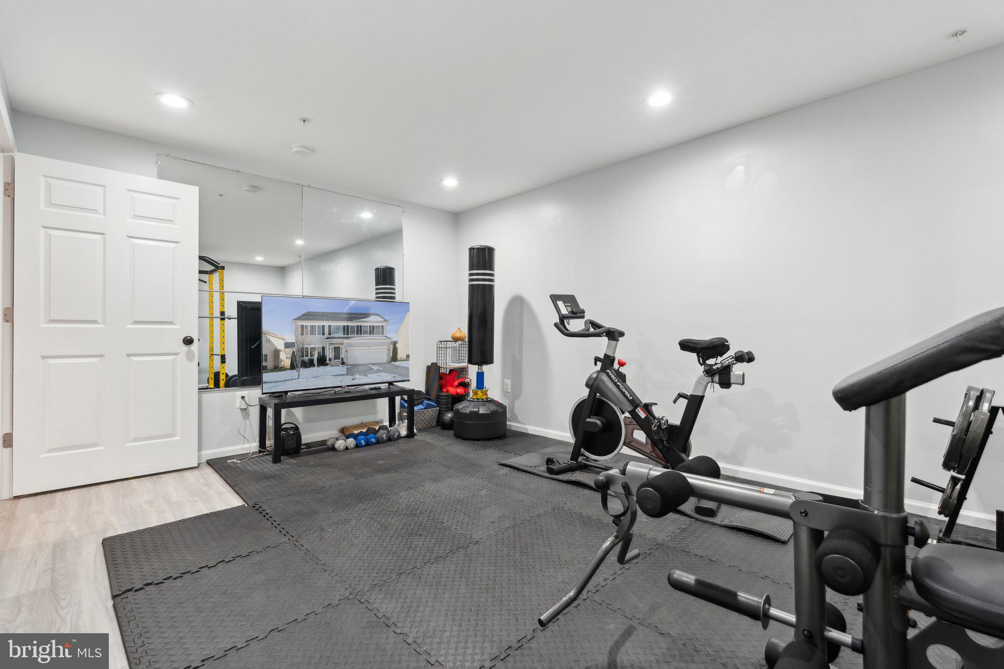 1711 WILLARD WAY