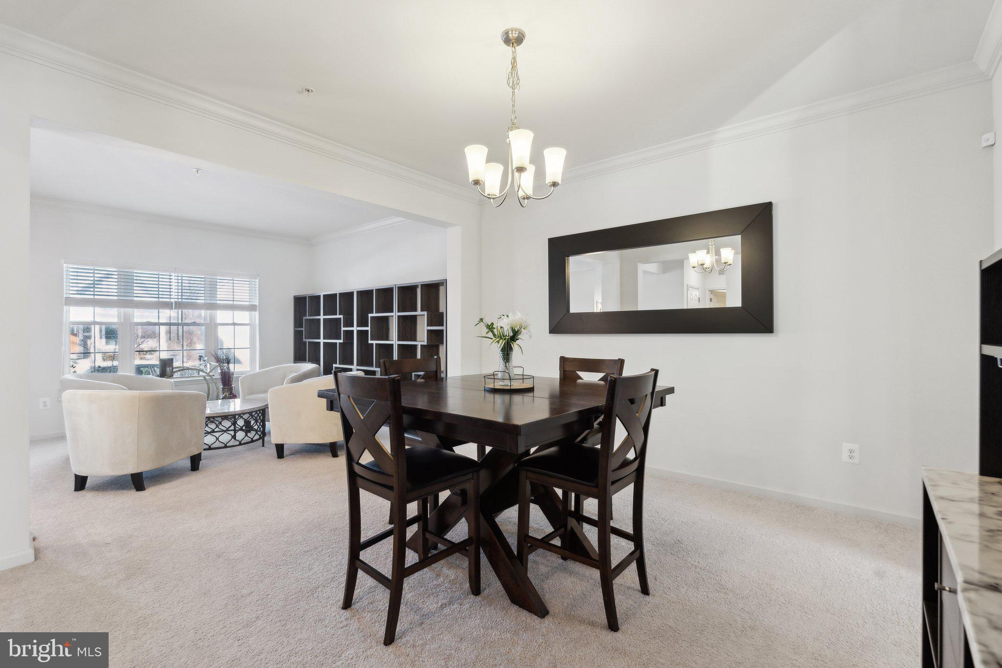 1711 WILLARD WAY