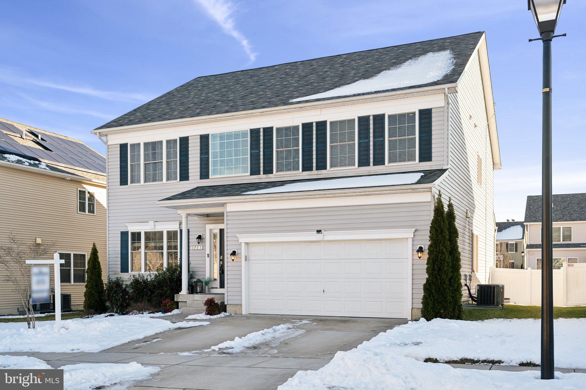 1711 WILLARD WAY