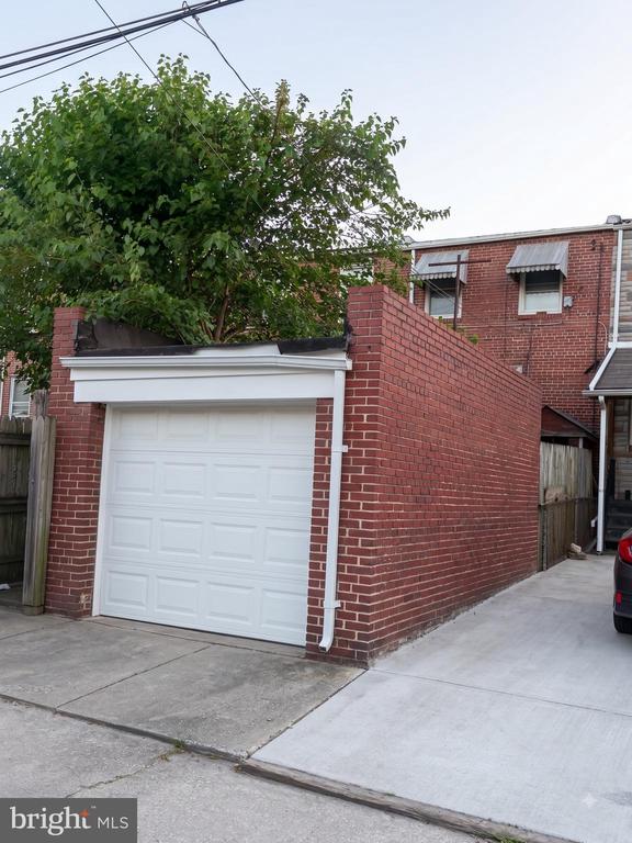 313 ELRINO STREET