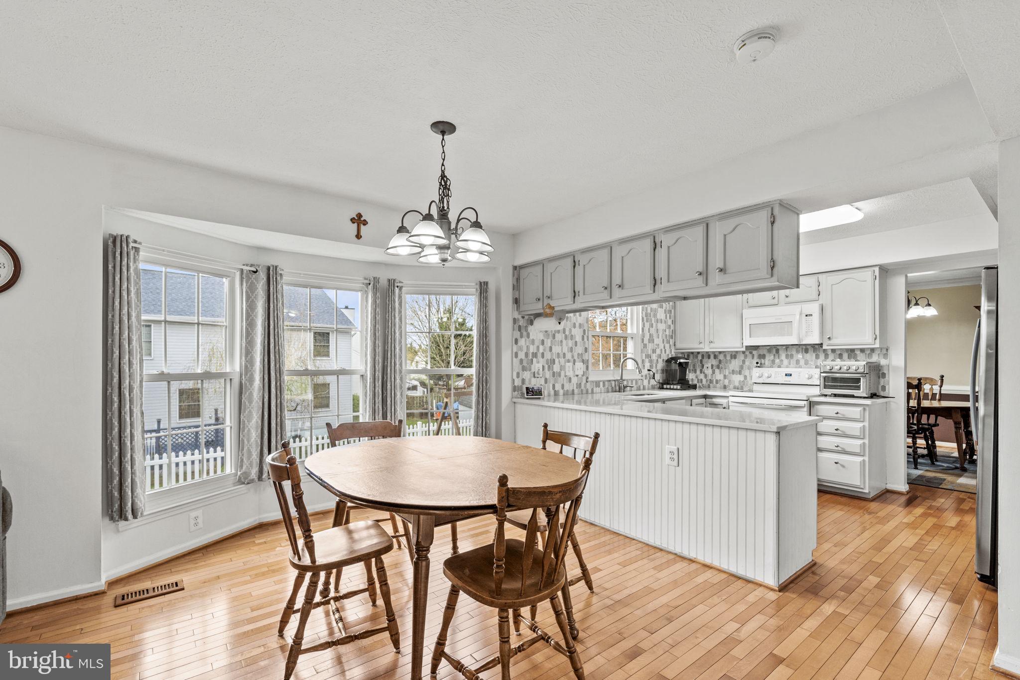 1402 PURPLE WING PLACE