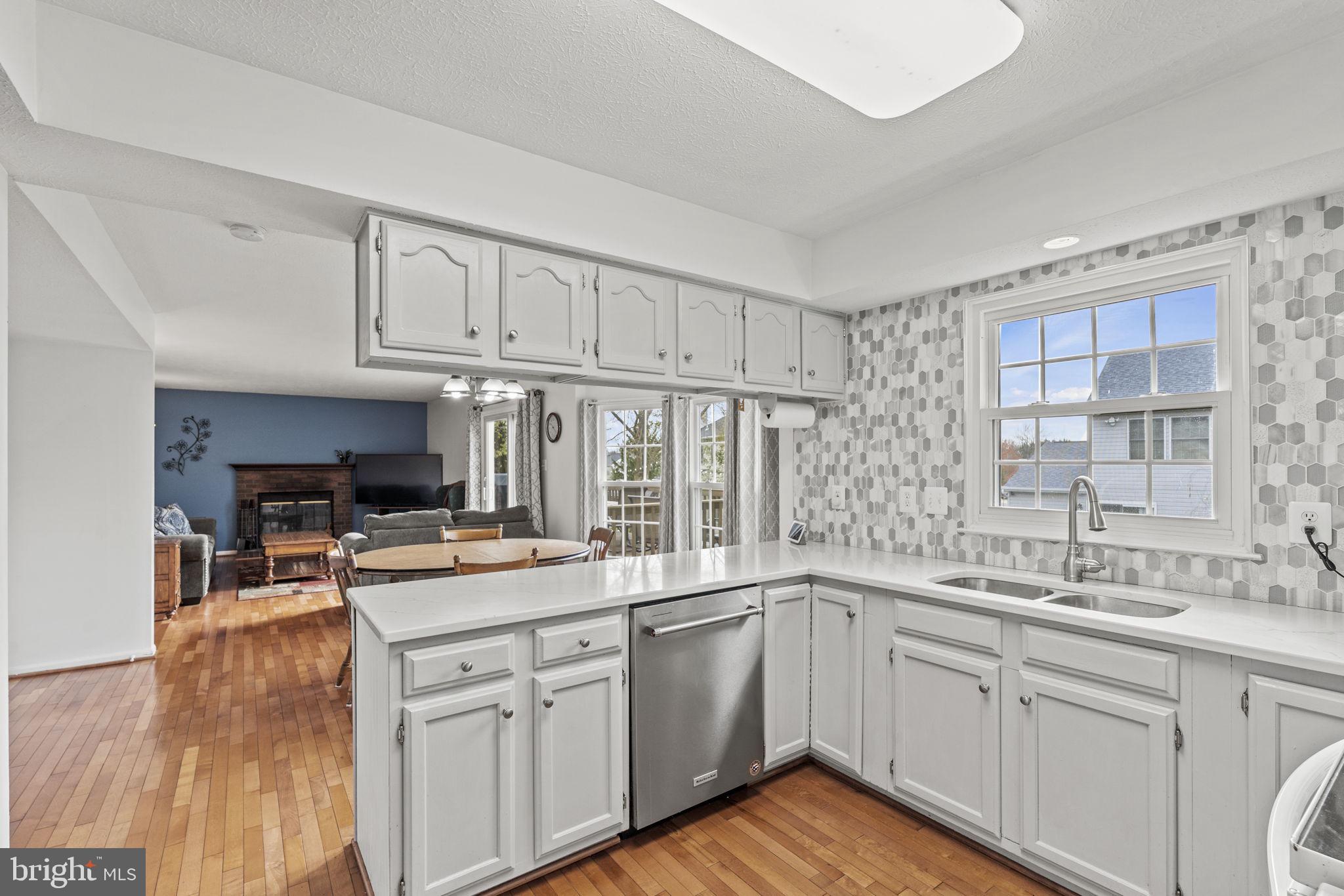 1402 PURPLE WING PLACE
