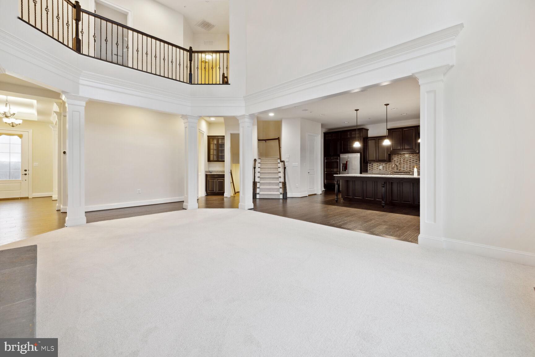 5004 BEE FRANCES WAY