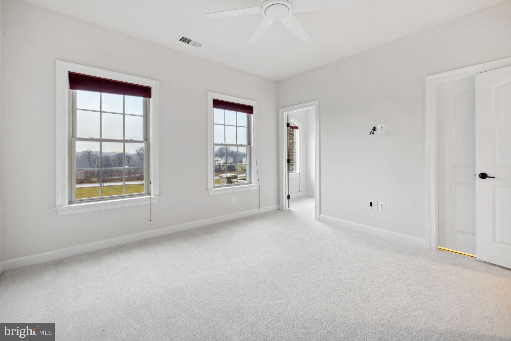 5004 BEE FRANCES WAY