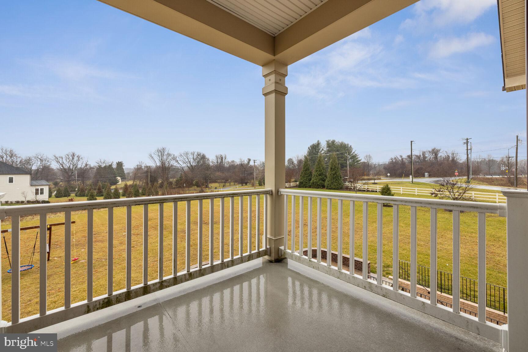 5004 BEE FRANCES WAY