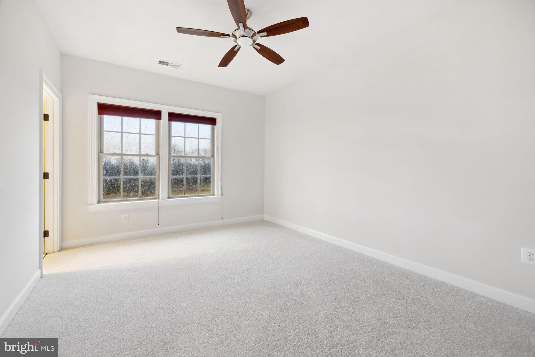 5004 BEE FRANCES WAY