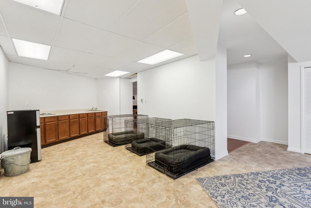 12213 MOUNT ALBERT ROAD