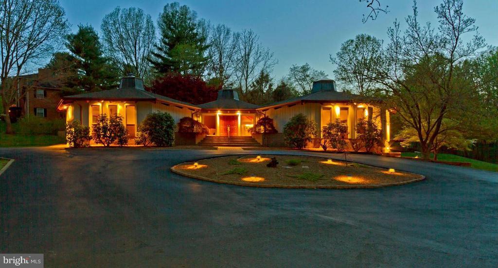 12213 MOUNT ALBERT ROAD