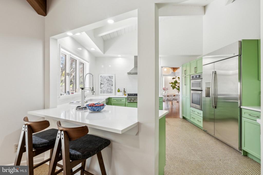 12213 MOUNT ALBERT ROAD