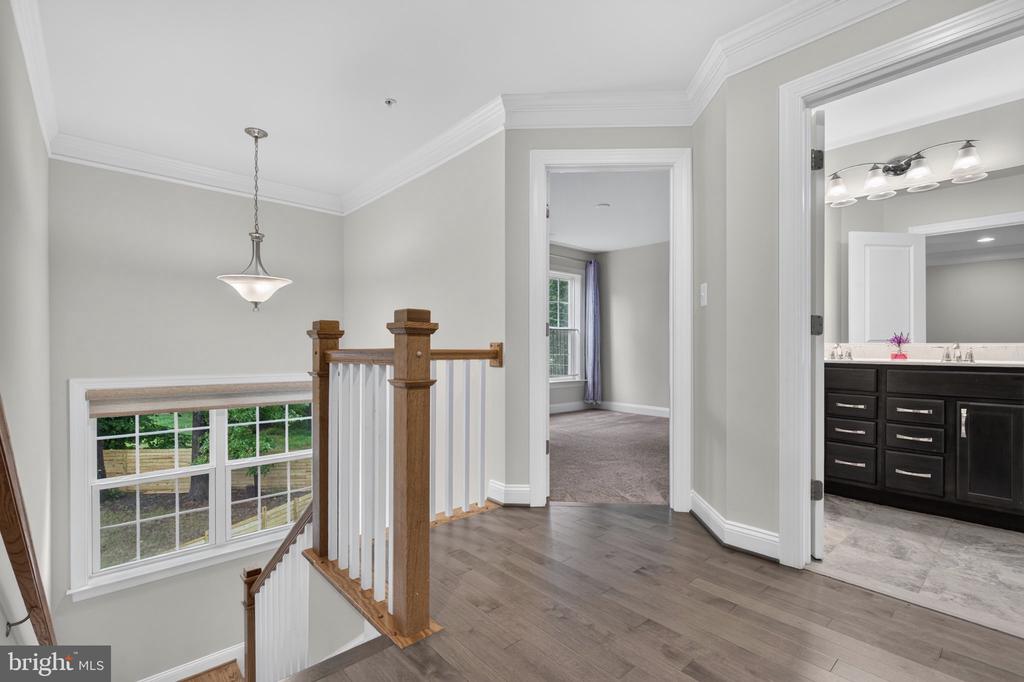 8116 VERONICA WAY