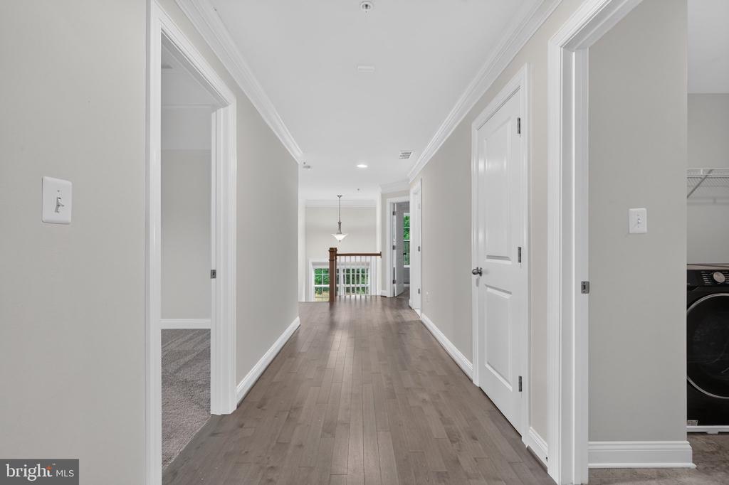 8116 VERONICA WAY
