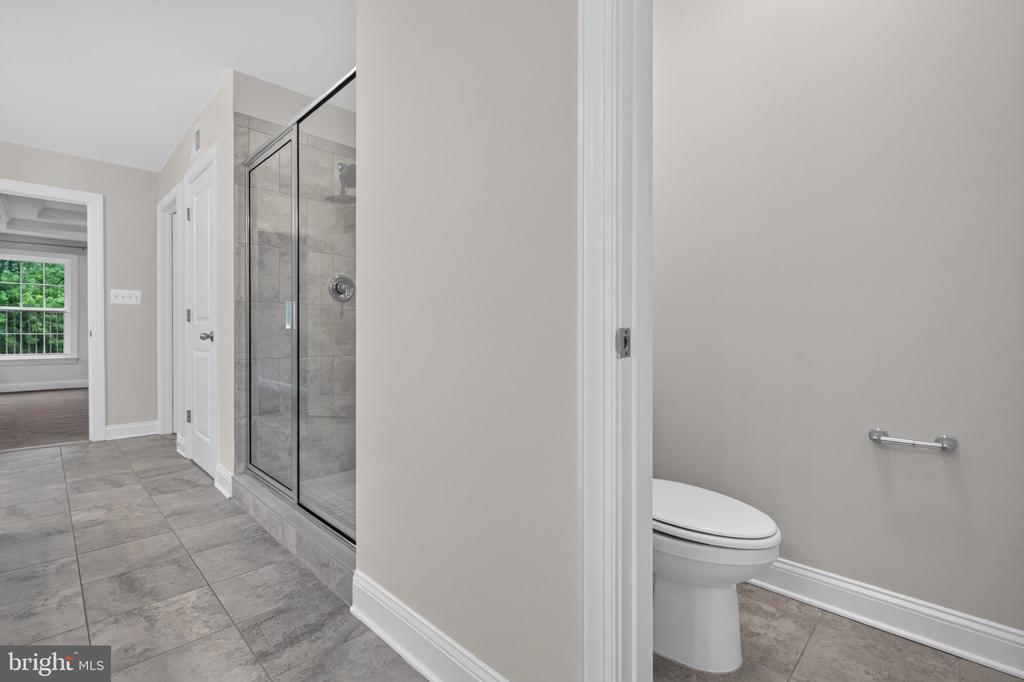 8116 VERONICA WAY