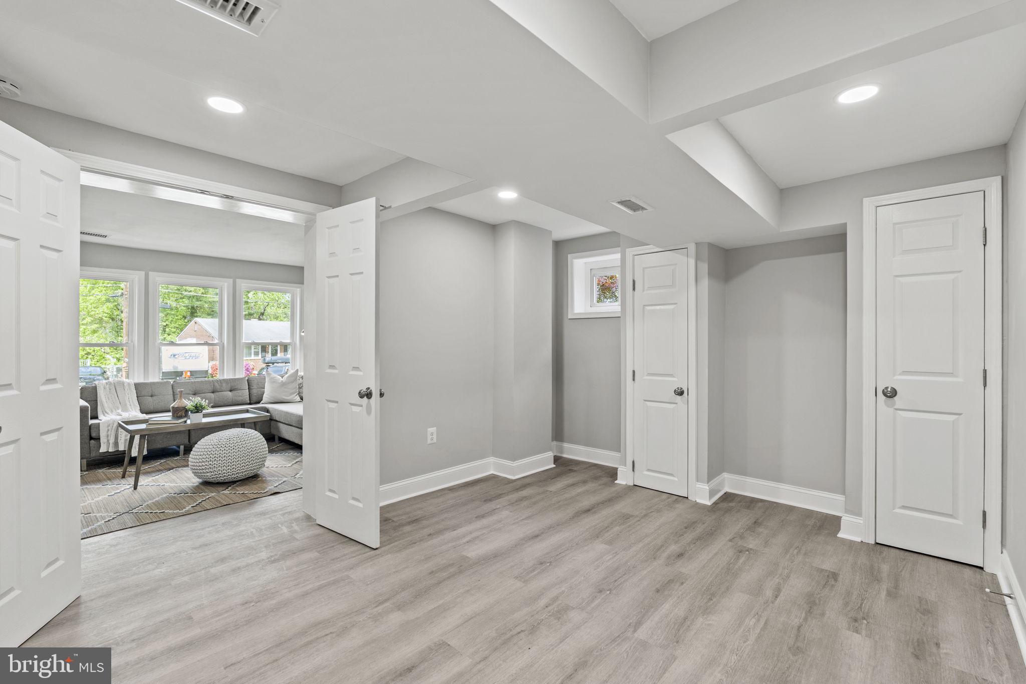 3908 SPRUELL COURT