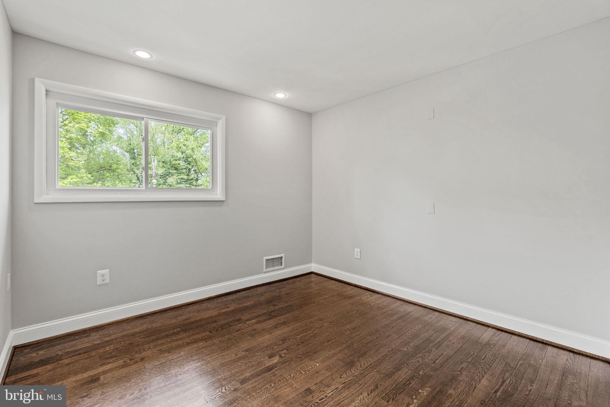 3908 SPRUELL COURT