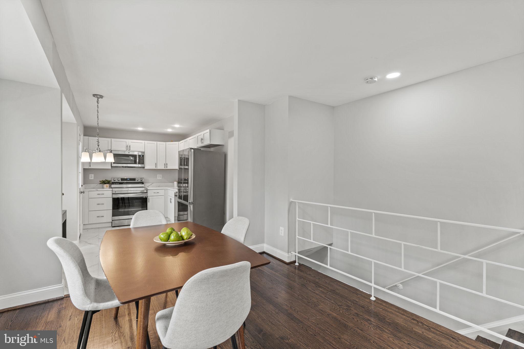 3908 SPRUELL COURT