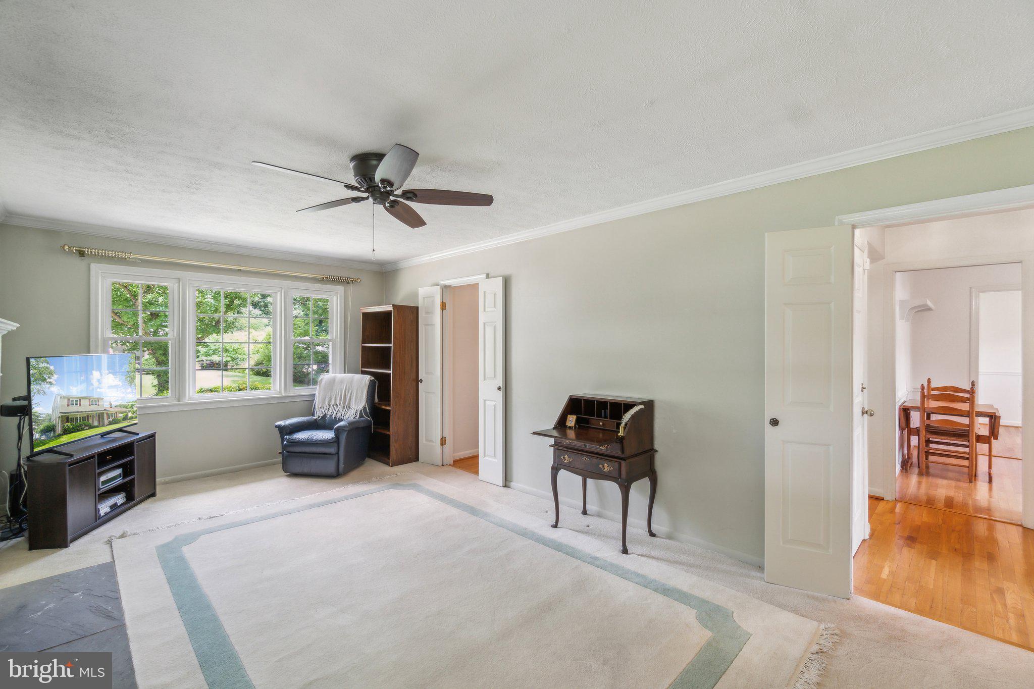 2896 BALMORAL DRIVE