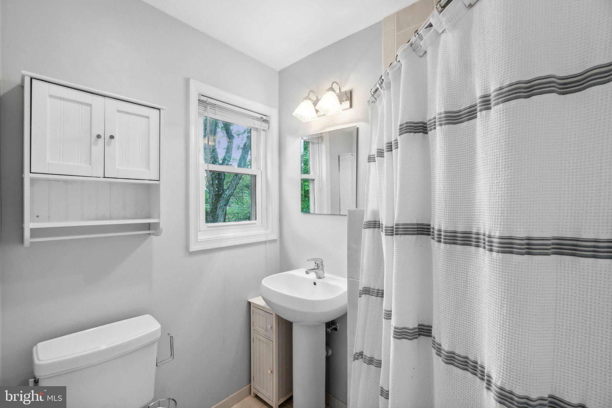 2896 BALMORAL DRIVE