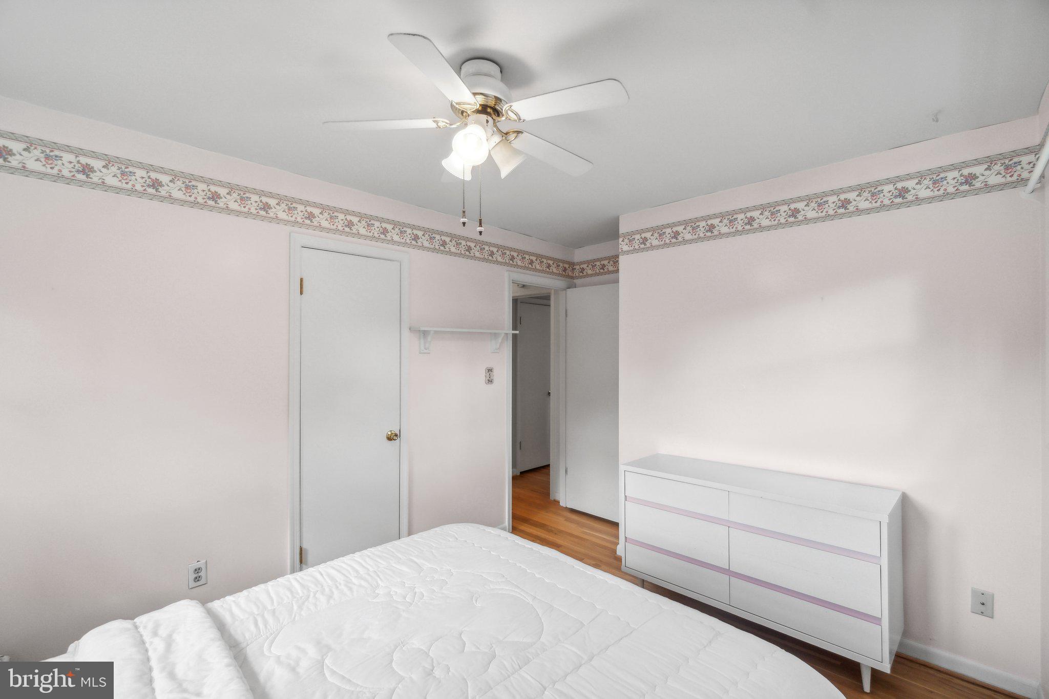 2896 BALMORAL DRIVE