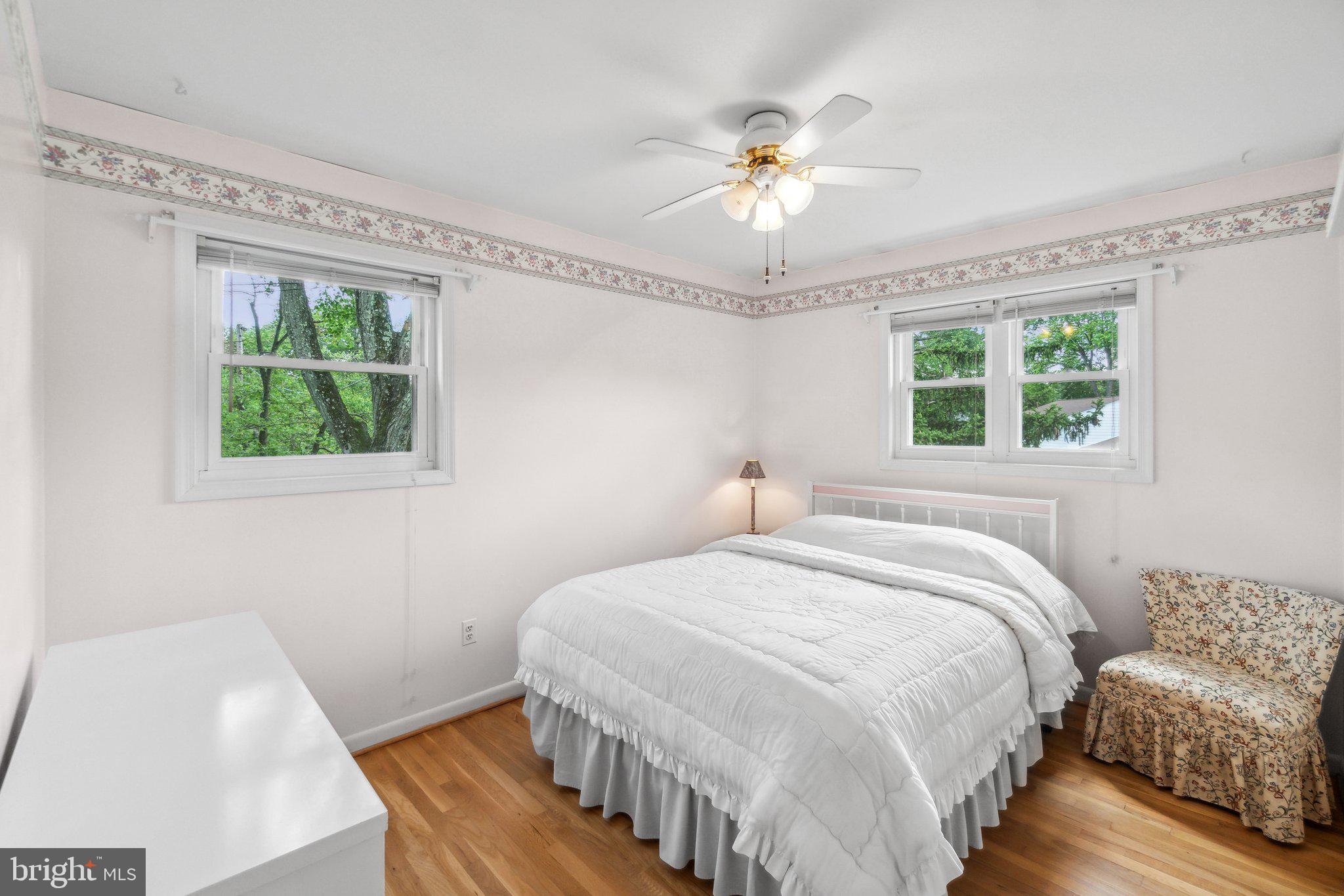 2896 BALMORAL DRIVE