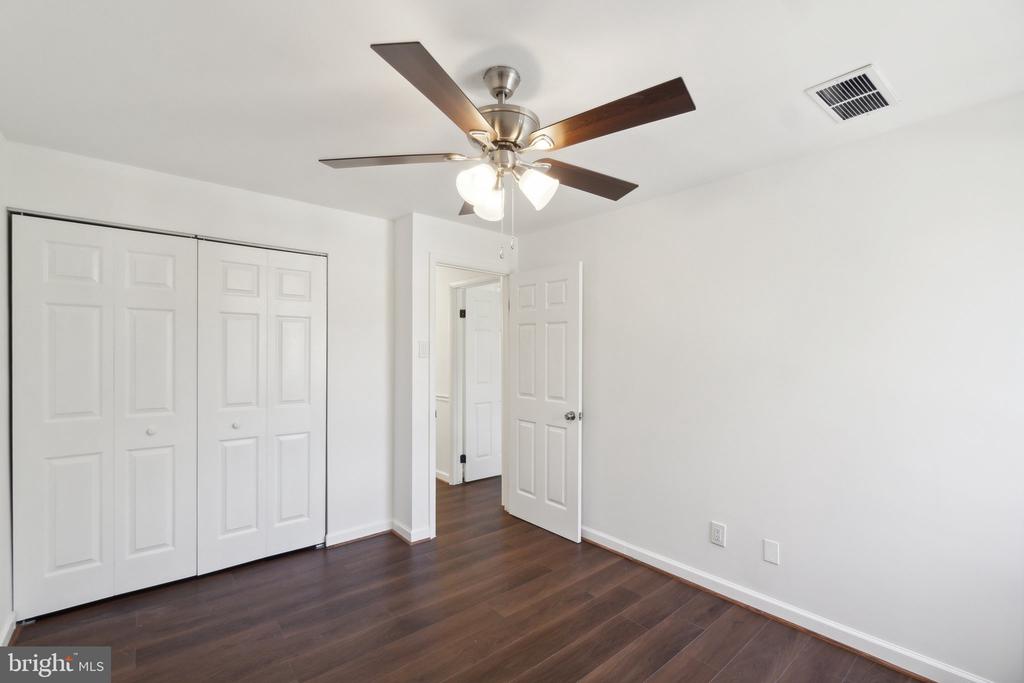 10136 LITTLE POND PLACE 6