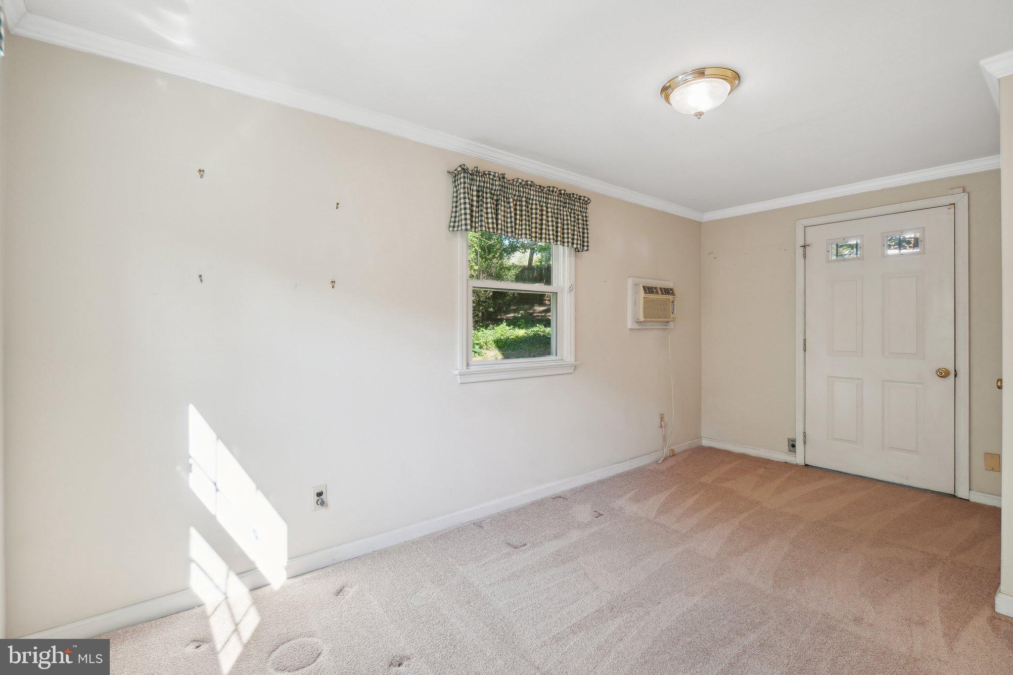 6 PARK VALLEY ROAD