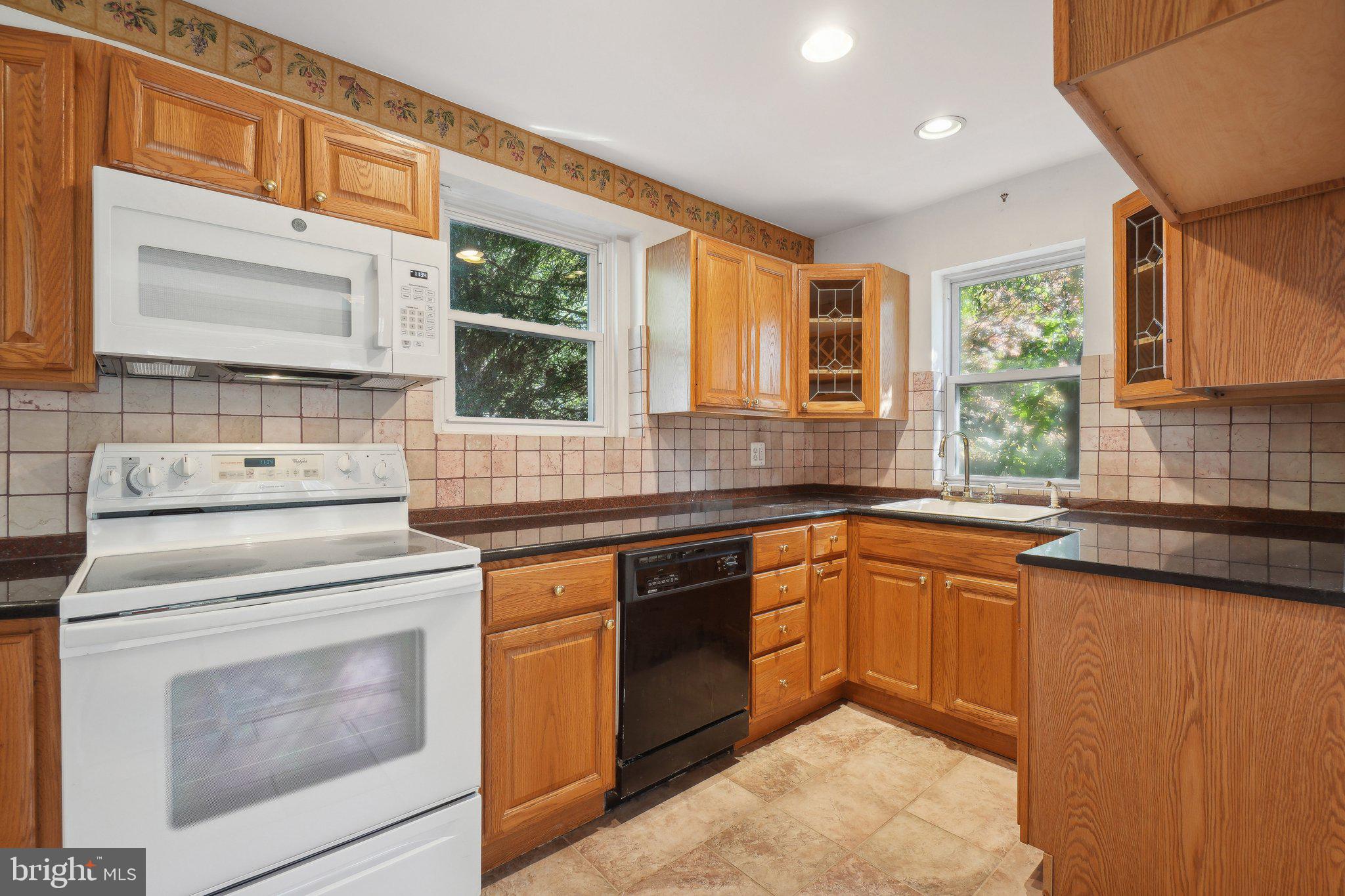 6 PARK VALLEY ROAD