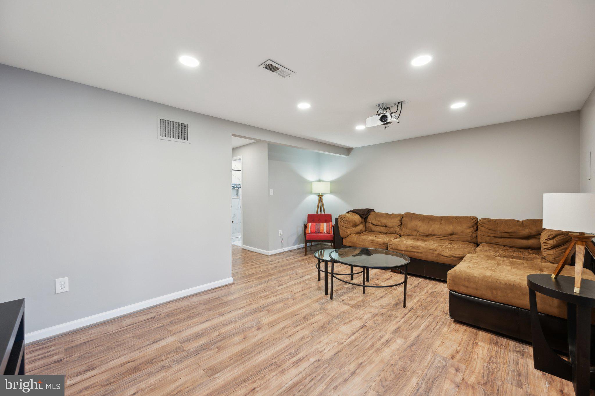 26 LONG GREEN COURT