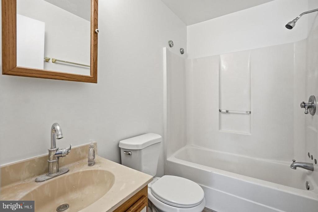 13405 SHADY KNOLL DRIVE 109